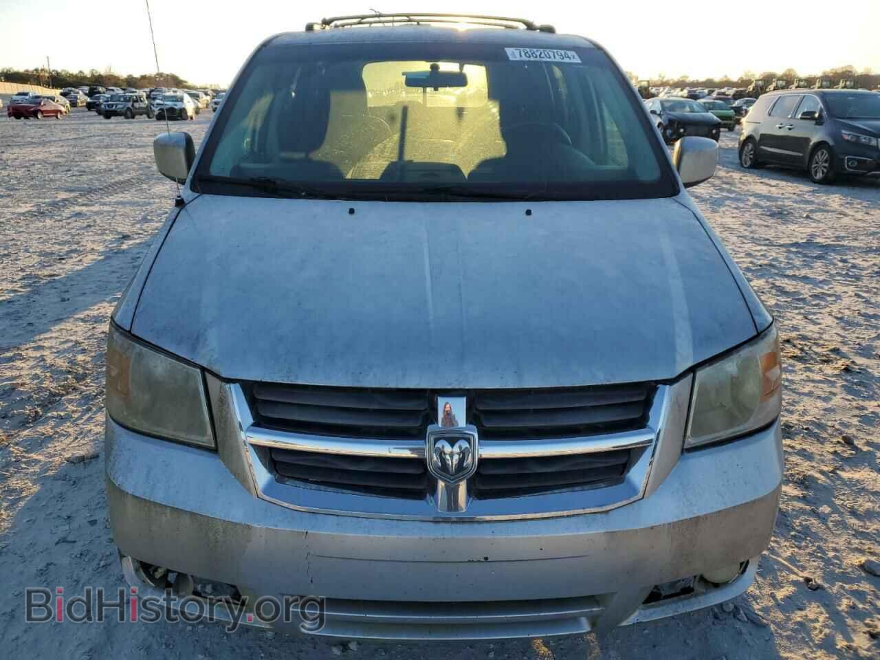 2010 DODGE All Models - VIN: 2D4RN5D13AR462331 - Фото 5