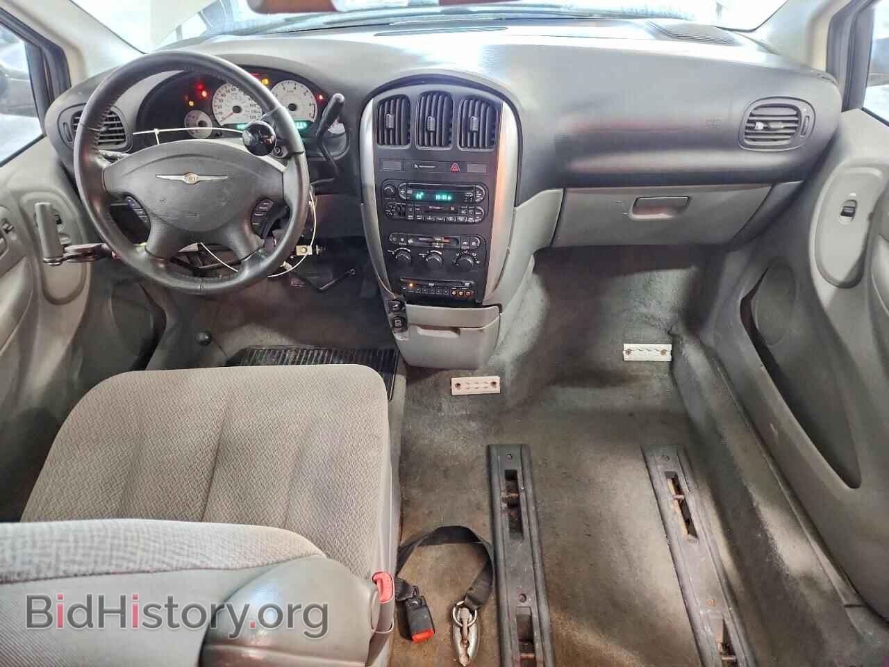 2006 CHRYSLER MINIVAN - VIN: 2A4GP54L26R906011 - Фото 8
