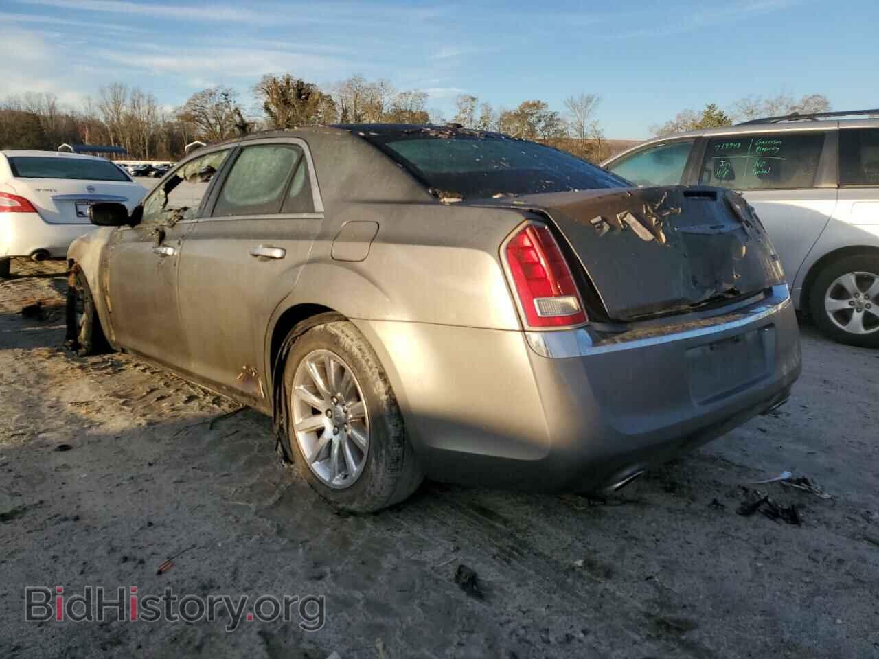 2012 CHRYSLER 300 - VIN: 2C3CCACG2CH309914 - Фото 2