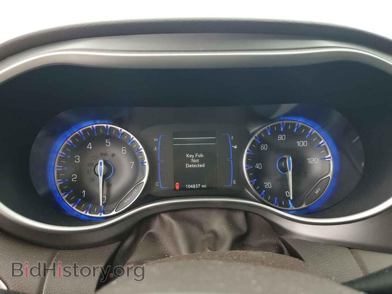 2019 CHRYSLER PACIFICA - VIN: 2C4RC1DG0KR666229 - Photo 9