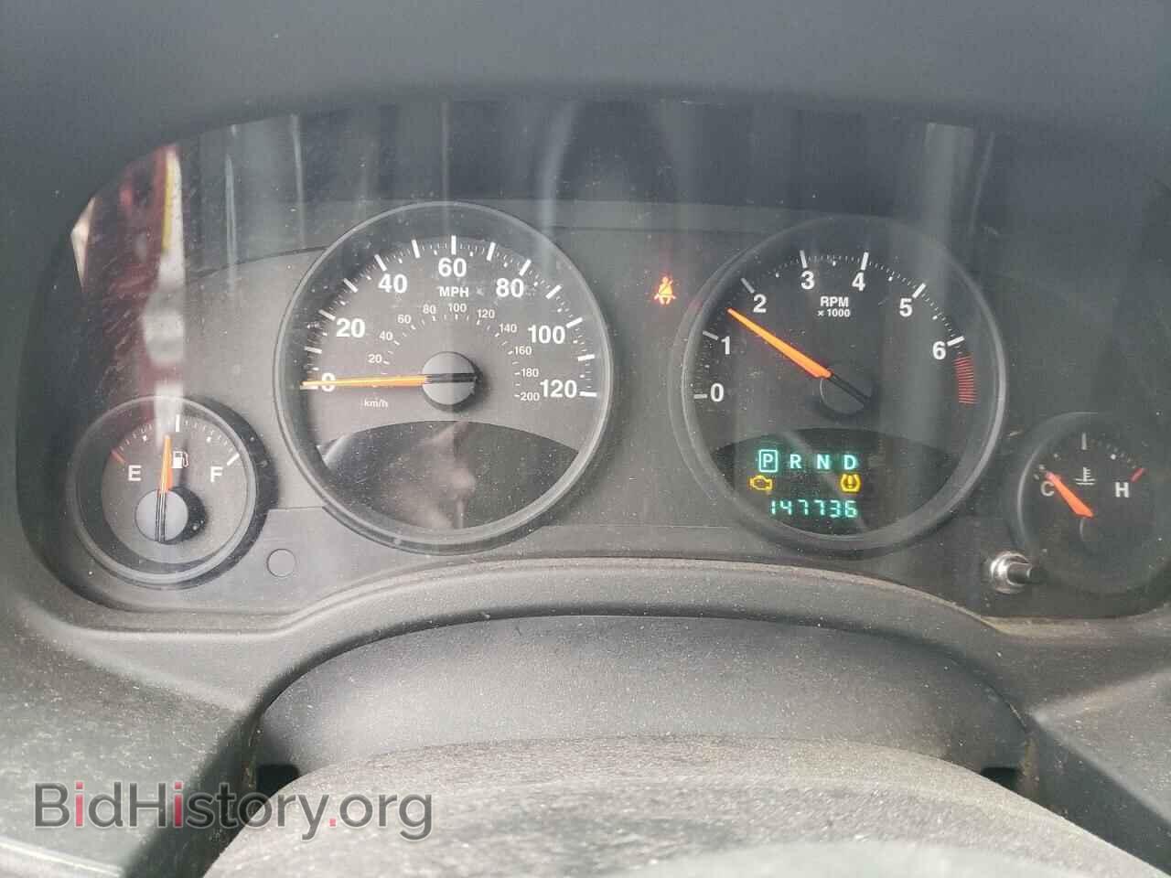 2011 JEEP COMPASS - VIN: 1J4NT1FAXBD189992 - Photo 9