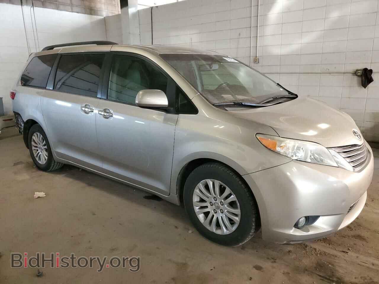 2016 TOYOTA All Models - VIN: 5TDYK3DC2GS698606 - Фото 4