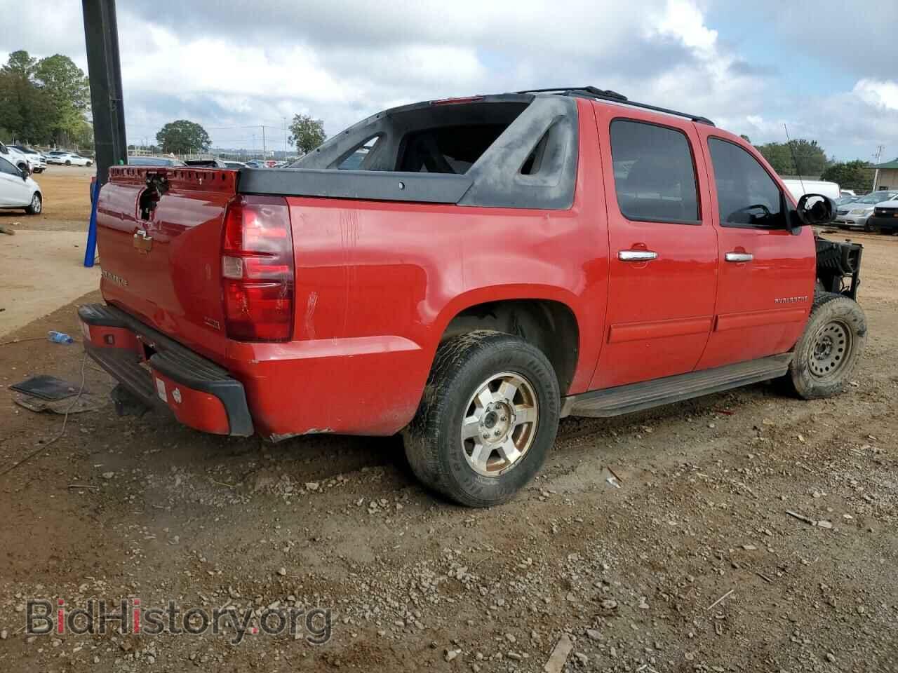 2011 CHEVROLET AVALANCHE - VIN: 3GNMCEE04BG133722 - Фото 3