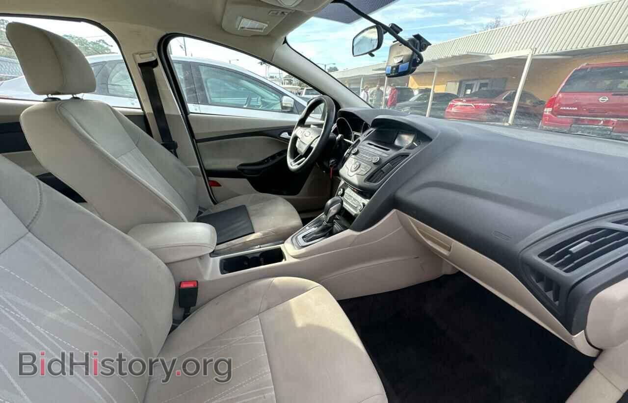 2017 FORD FOCUS - VIN: 1FADP3F2XHL202271 - Фото 5