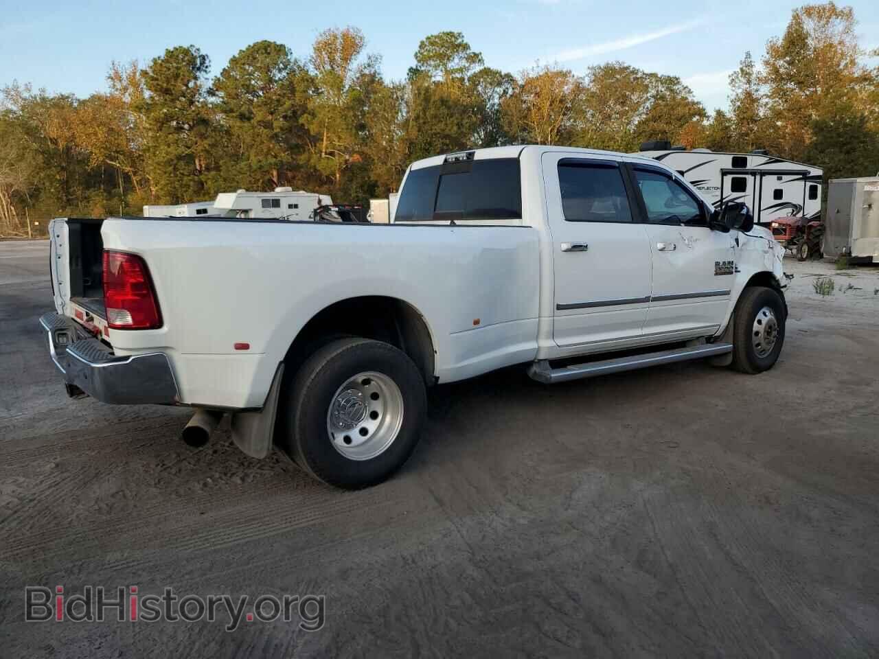 2015 RAM All Models - VIN: 3C63RPHL3FG511692 - Photo 3