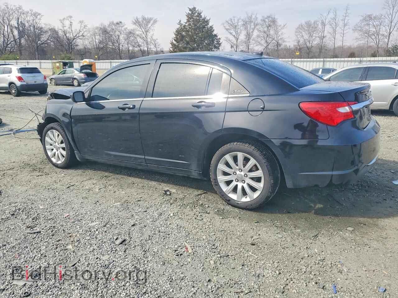2013 CHRYSLER 200 - VIN: 1C3CCBBB7DN588779 - Photo 2