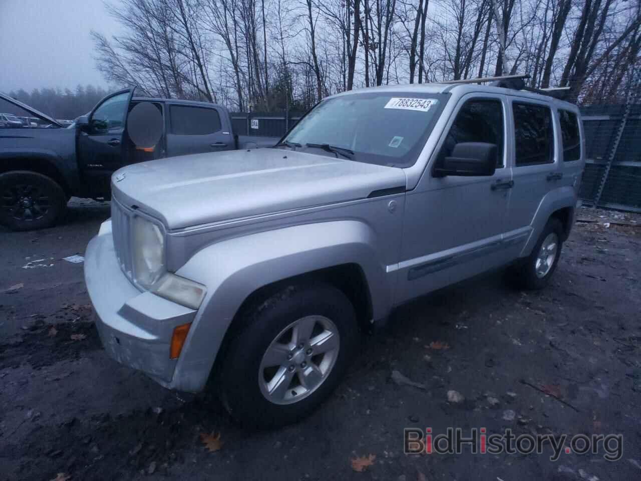 Photo 1J4PN2GK8AW161658 - JEEP LIBERTY 2010