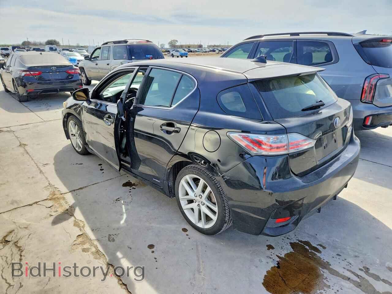 2014 LEXUS CT 200 - VIN: JTHKD5BH3E2177830 - Фото 2