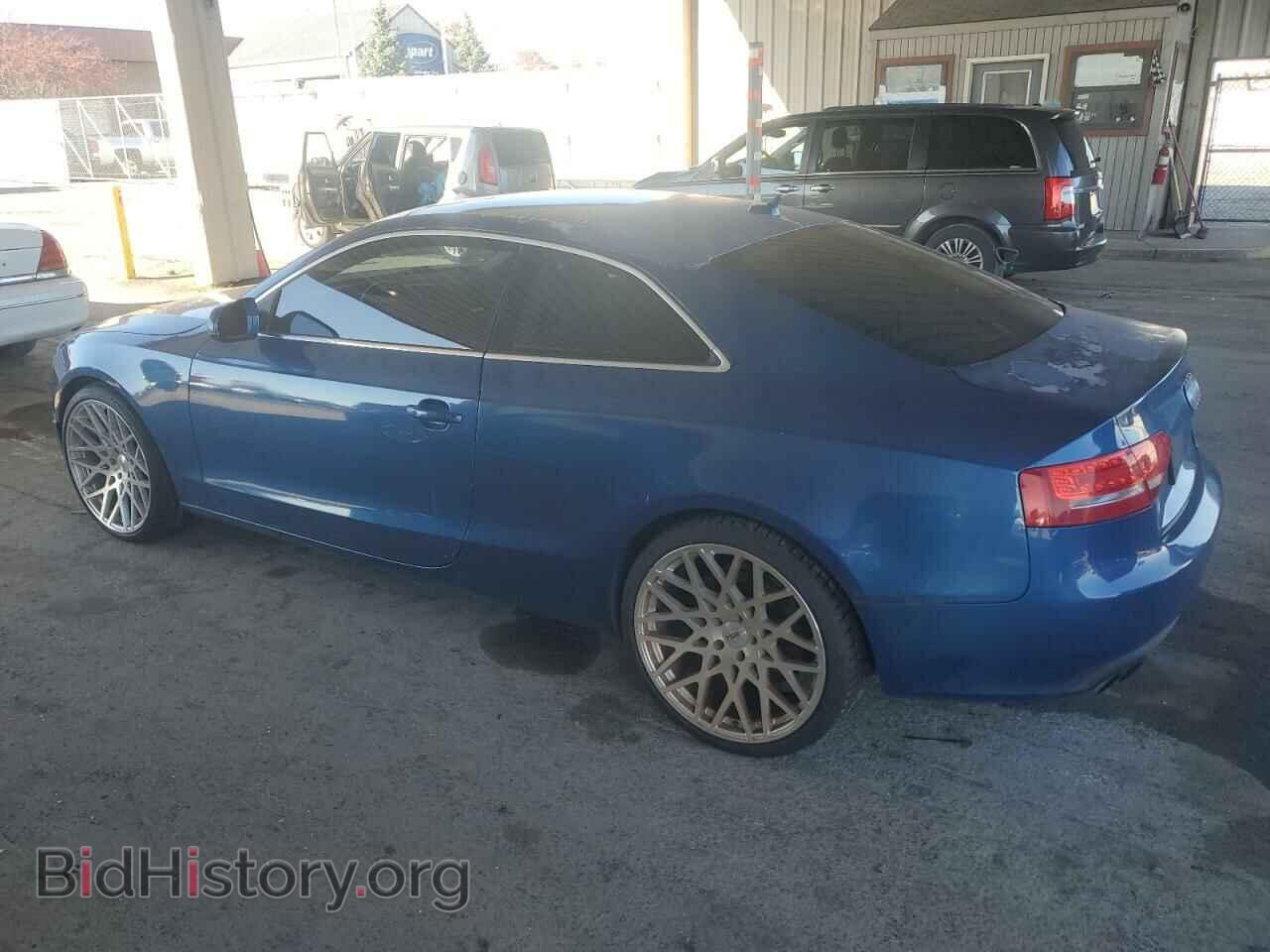 2010 AUDI A5 - VIN: WAULFAFR7AA049762 - Photo 2