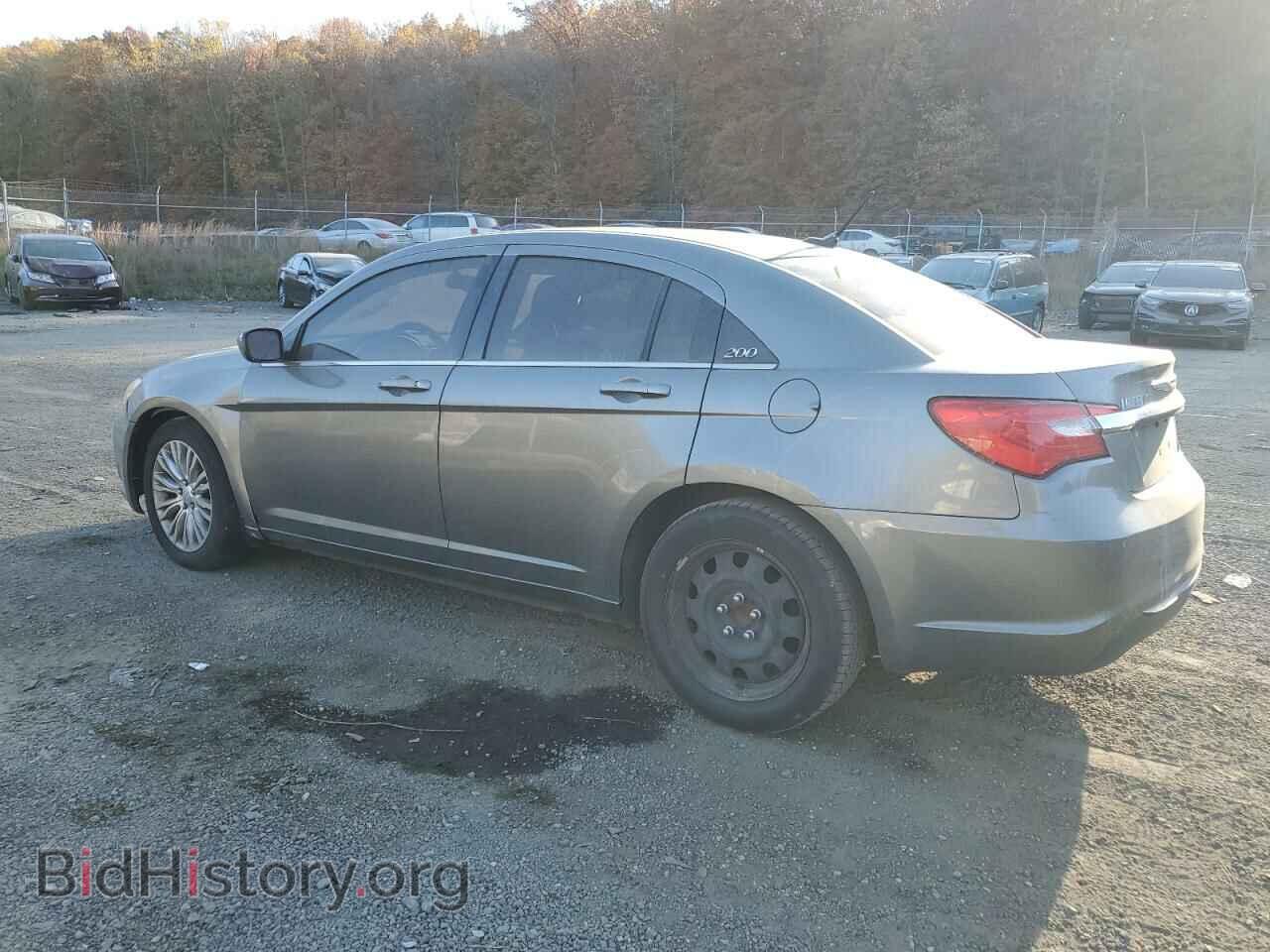 2012 CHRYSLER 200 - VIN: 1C3CCBAB8CN152605 - Фото 2