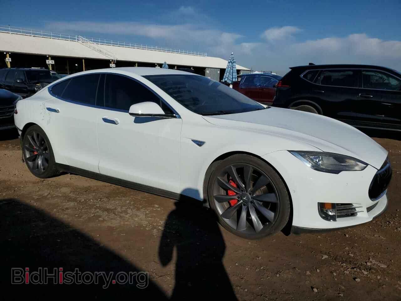 2015 TESLA MODEL S - VIN: 5YJSA1E41FF111982 - Photo 4