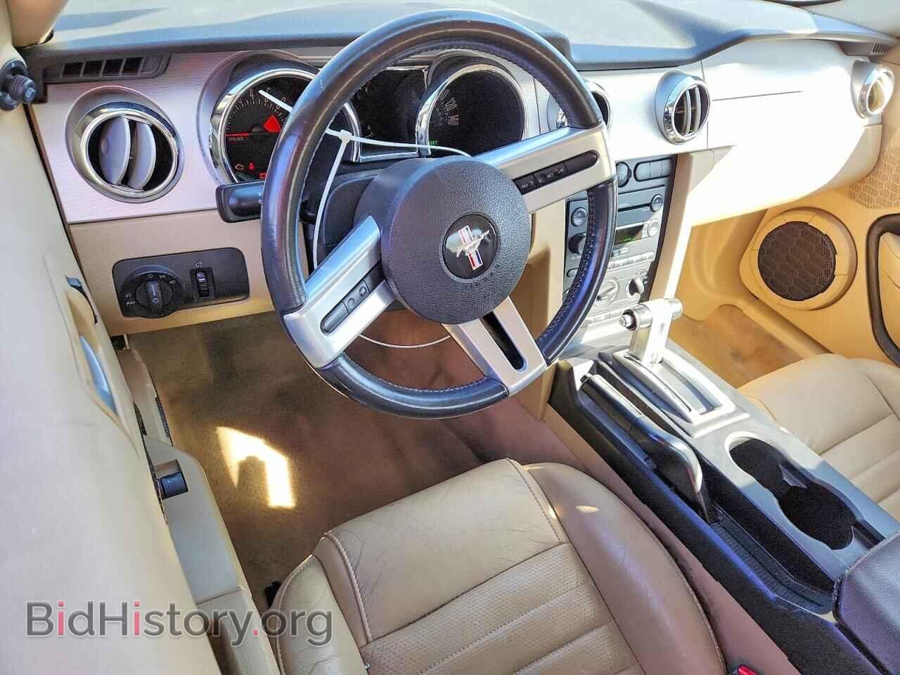 2007 FORD MUSTANG - VIN: 1ZVFT82H875216269 - Фото 8