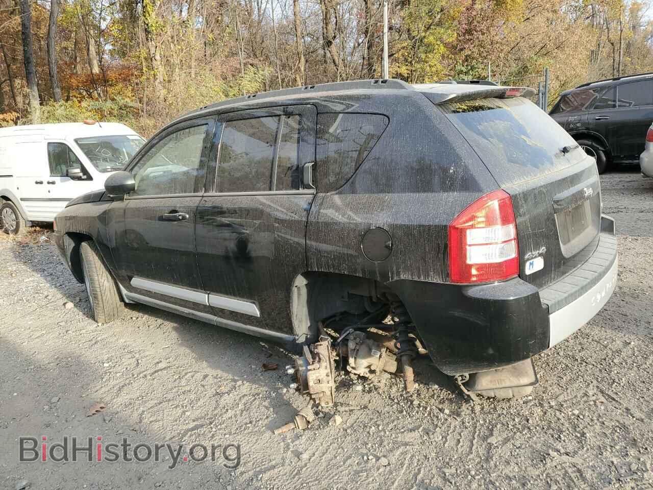 2010 JEEP COMPASS - VIN: 1J4NF5FB9AD522771 - Photo 2