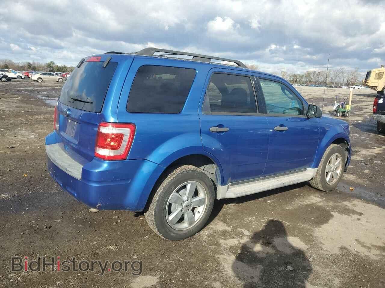 2011 FORD ESCAPE - VIN: 1FMCU0D77BKB70707 - Фото 3
