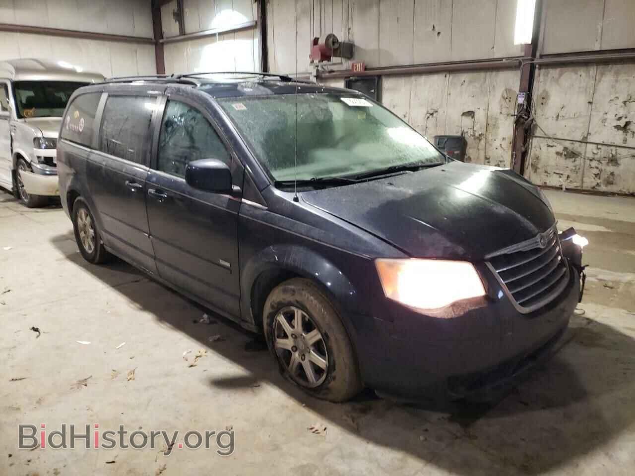 2008 CHRYSLER MINIVAN - VIN: 2A8HR54P28R818529 - Фото 4