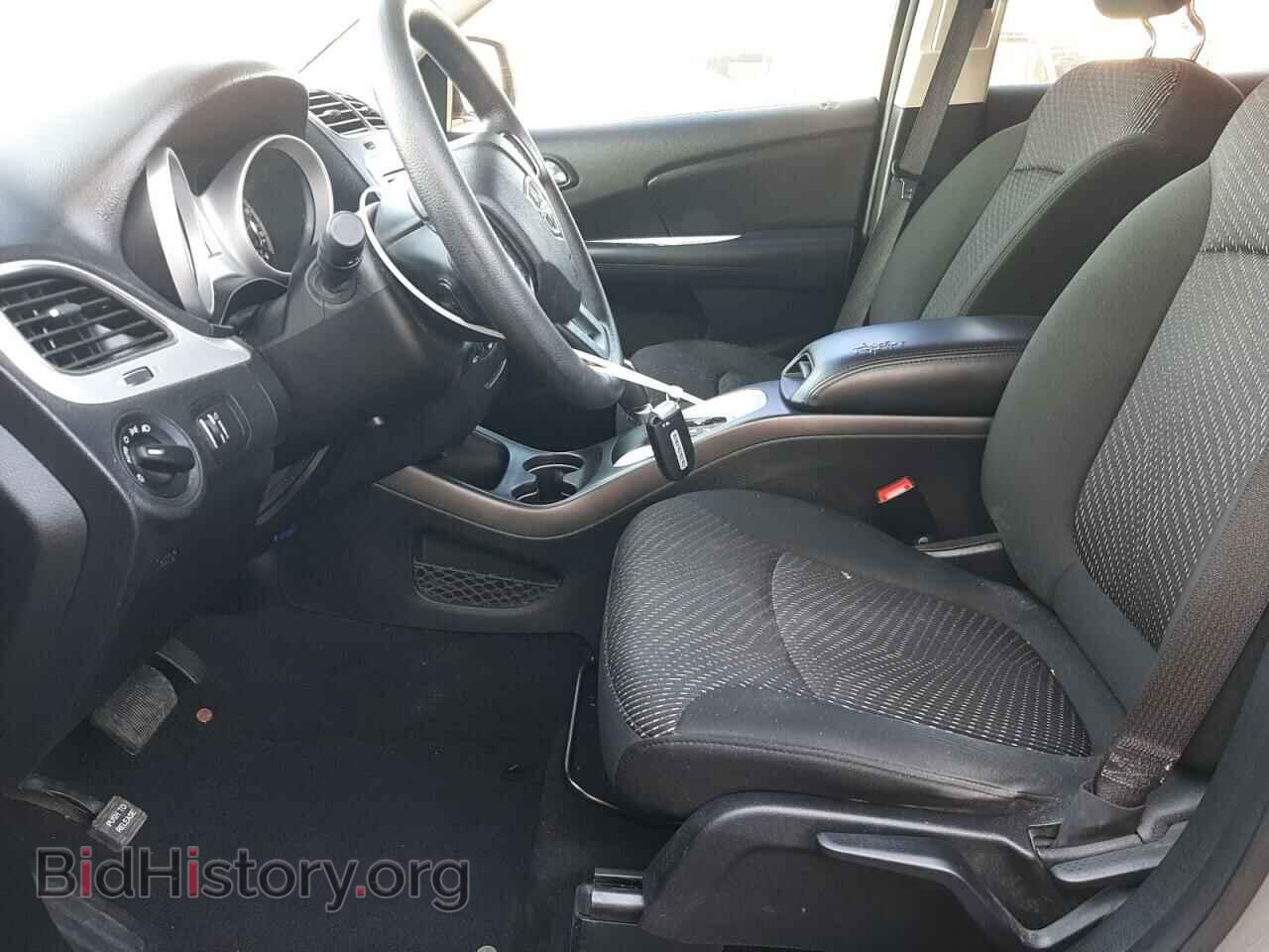 2020 DODGE JOURNEY - VIN: 3C4PDCAB0LT268140 - Фото 7