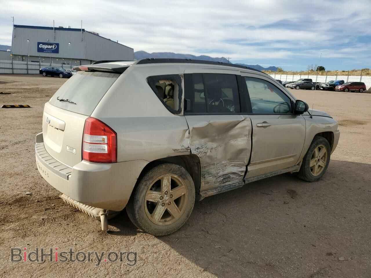 2010 JEEP COMPASS - VIN: 1J4NF4FB7AD525128 - Фото 3