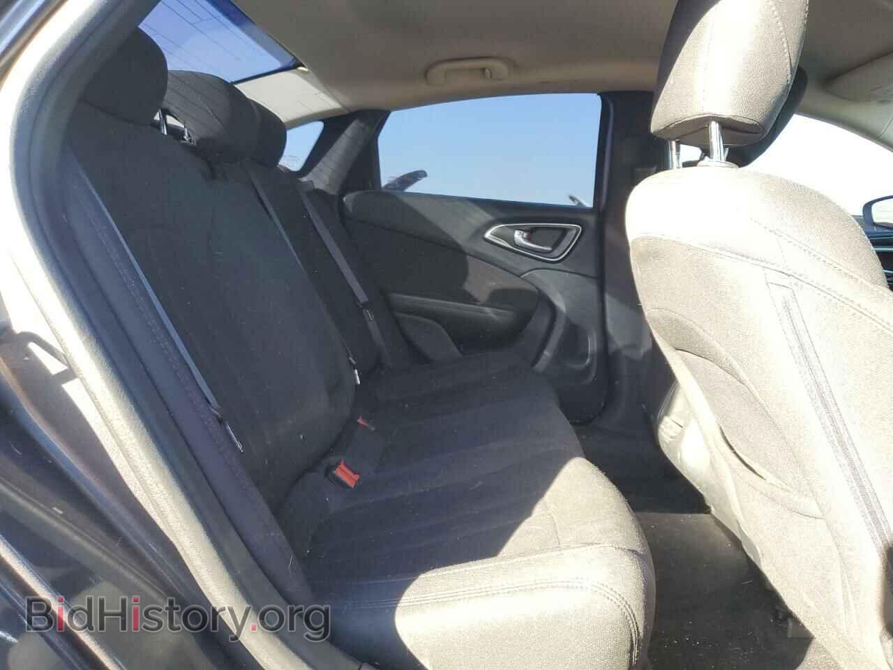 2016 CHRYSLER 200 - VIN: 1C3CCCAB3GN106398 - Photo 10