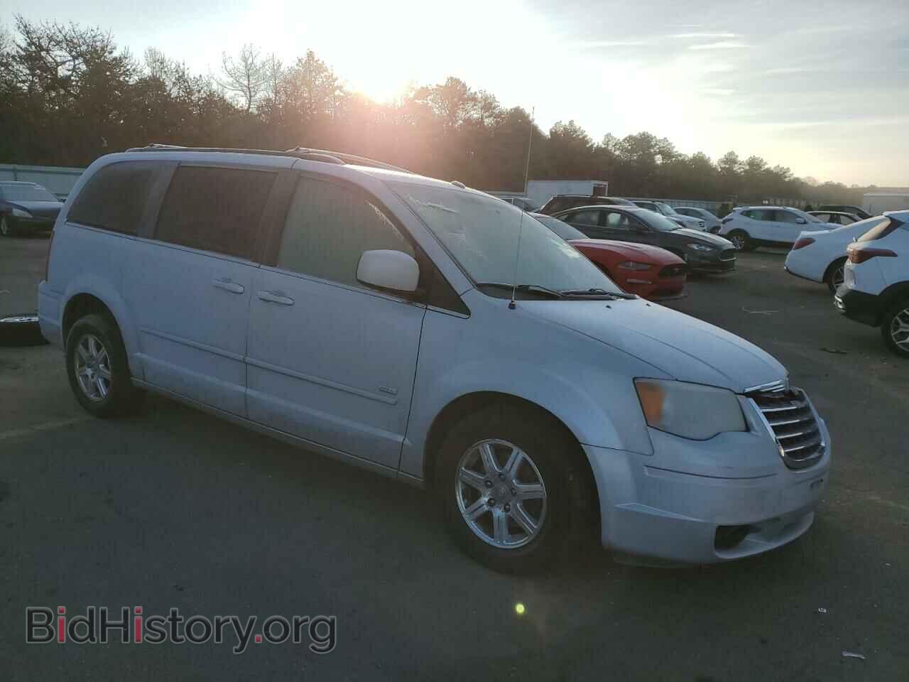 2008 CHRYSLER MINIVAN - VIN: 2A8HR54P78R803783 - Фото 4