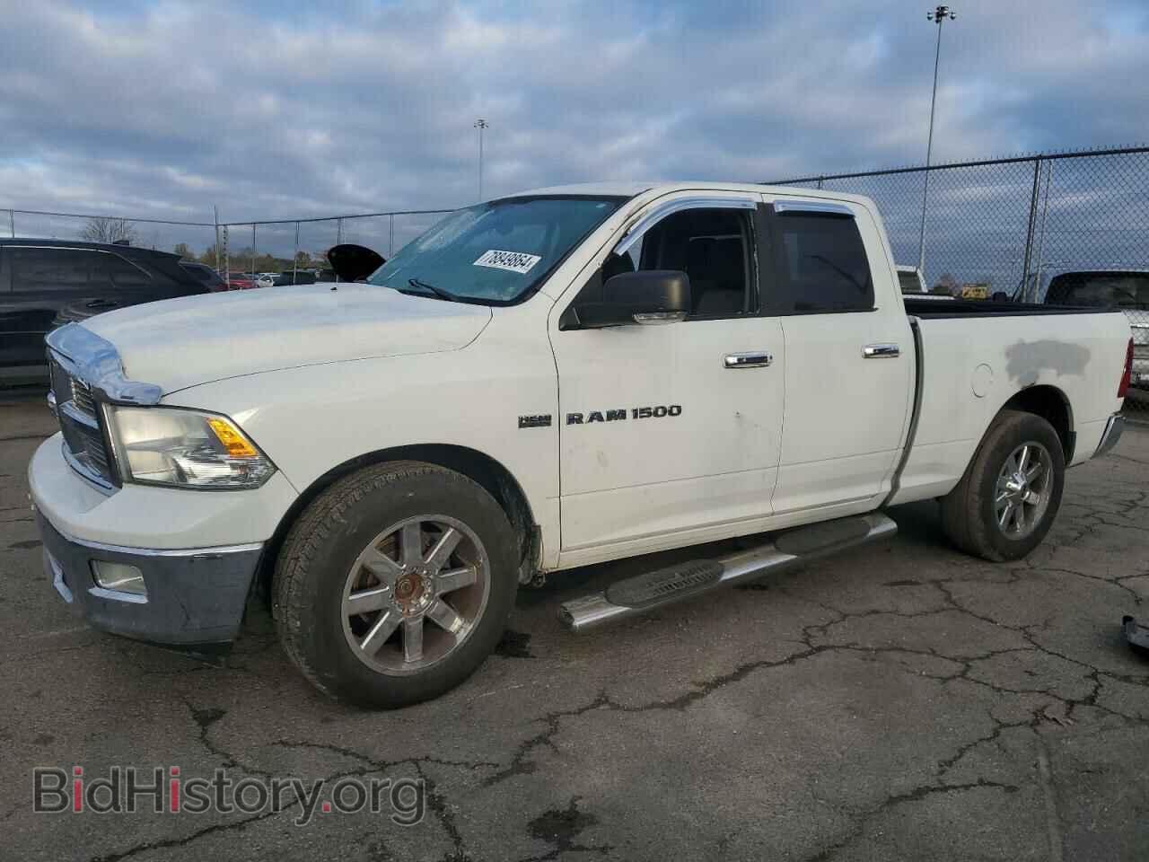 Photo 1D7RV1GT0BS705652 - DODGE All Models 2011