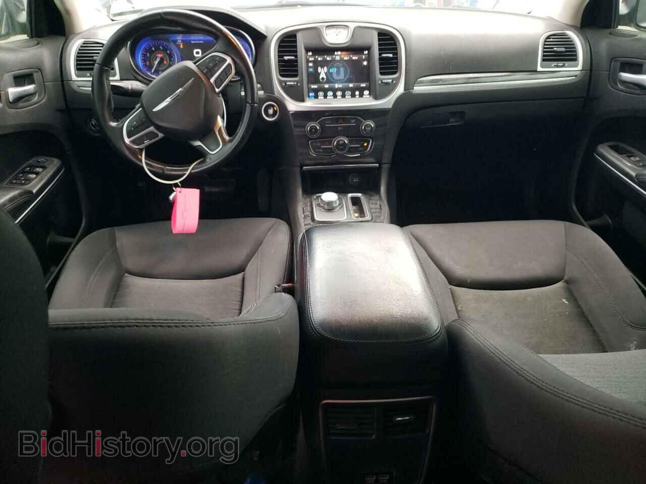 2018 CHRYSLER 300 - VIN: 2C3CCAAG7JH308161 - Фото 8