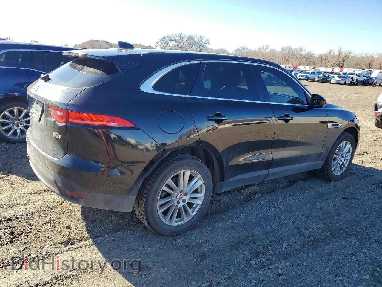 2017 JAGUAR F-PACE - VIN: SADCK2BN8HA492525 - Фото 3