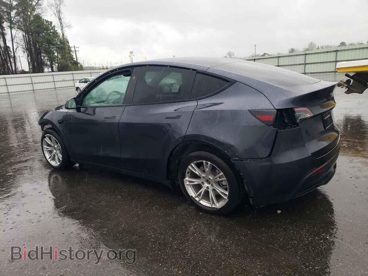2024 TESLA MODEL Y - VIN: 7SAYGDEE1RA252705 - Фото 2