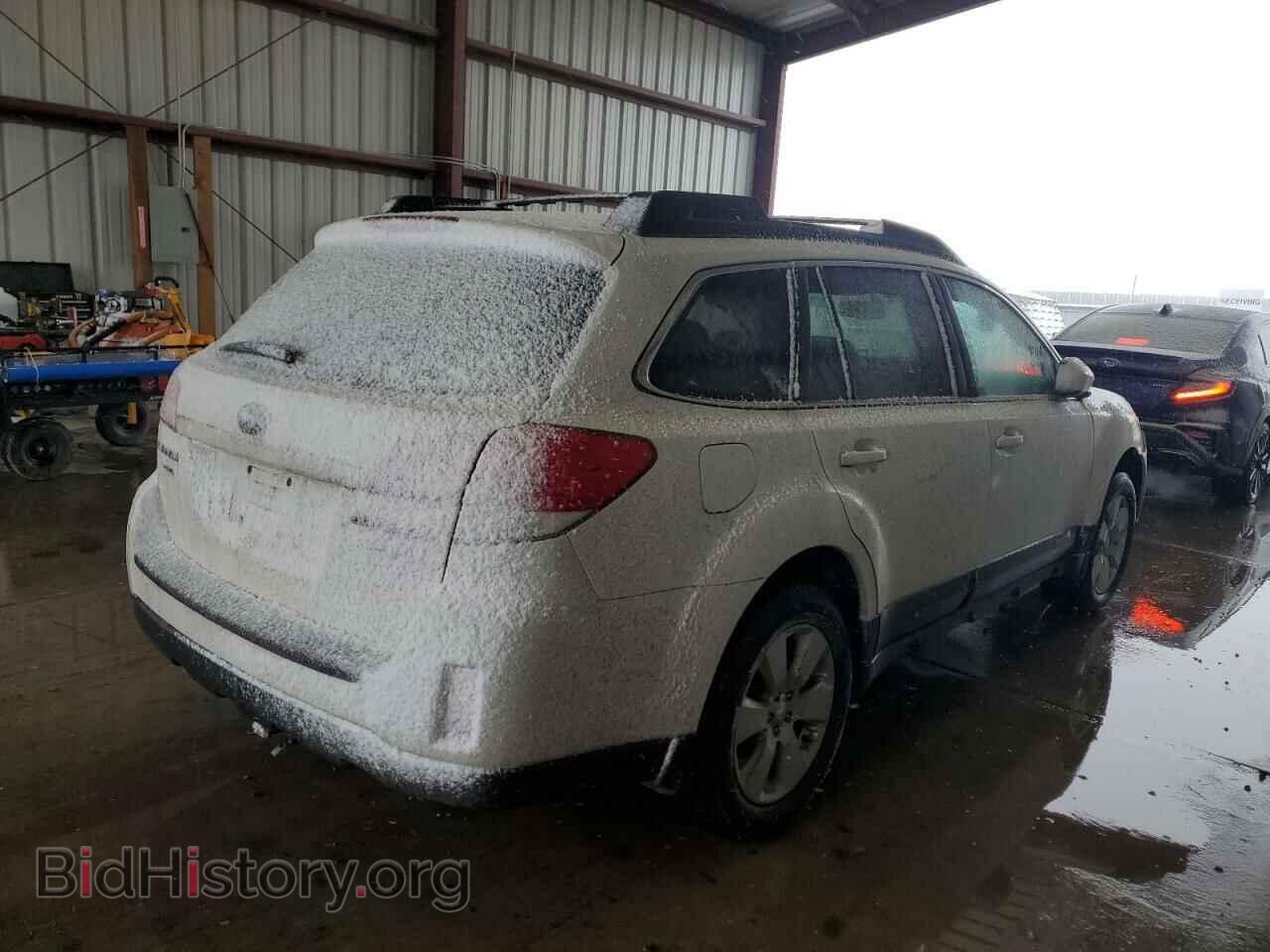 2011 SUBARU OUTBACK - VIN: 4S4BRBCC2B3429850 - Фото 3