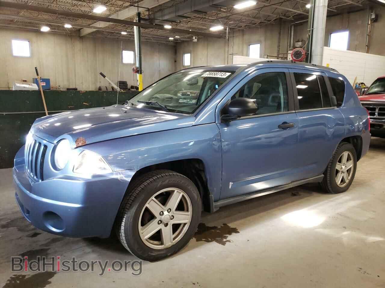 Фотография 1J8FT47W87D181069 - JEEP COMPASS 2007