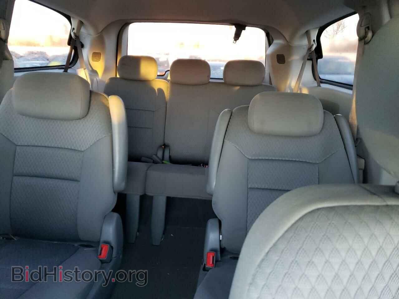 2008 CHRYSLER MINIVAN - VIN: 2A8HR54P28R819776 - Фото 10