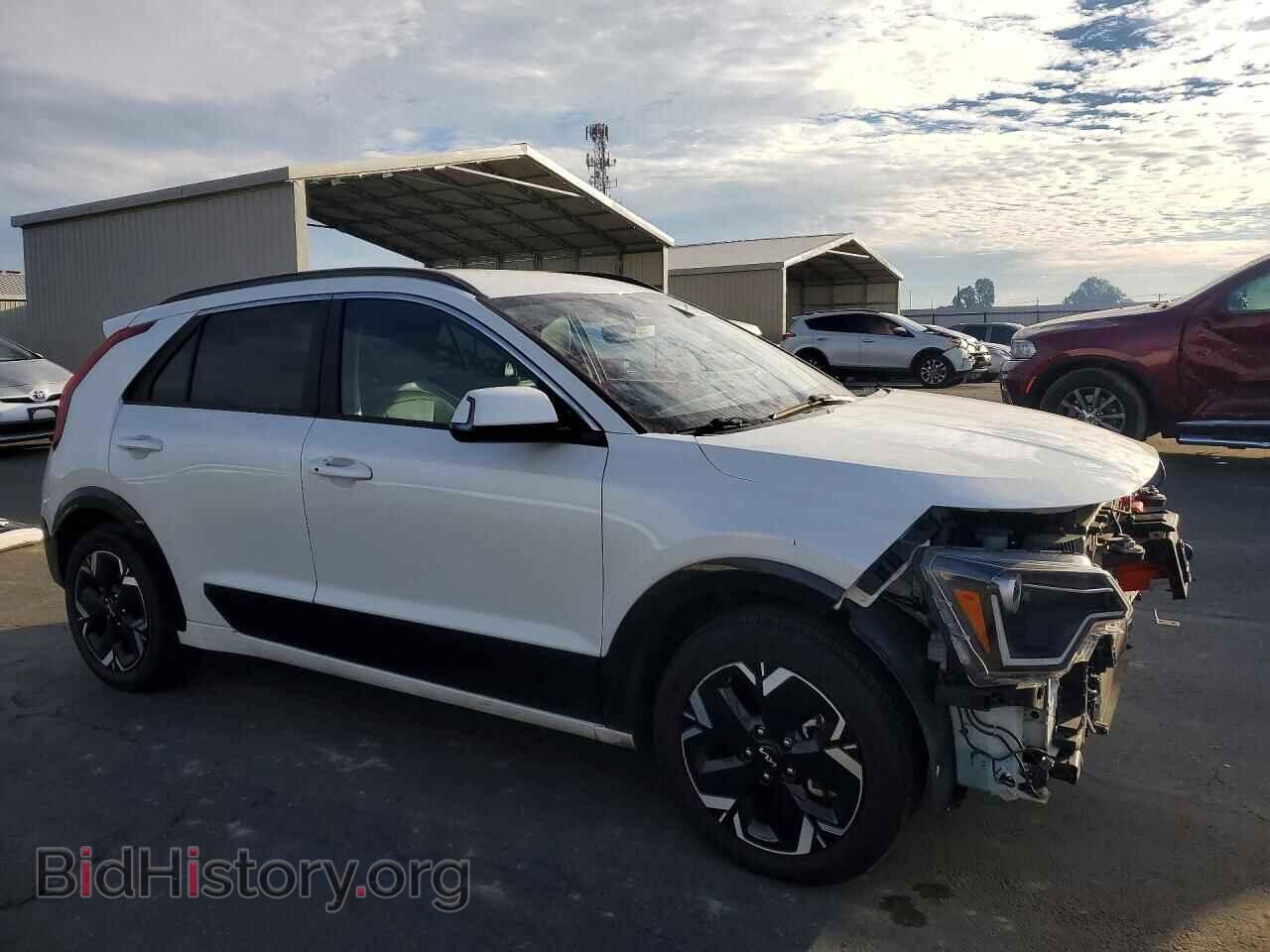 2024 KIA NIRO EV - VIN: KNDCR3L13R5115331 - Фото 4