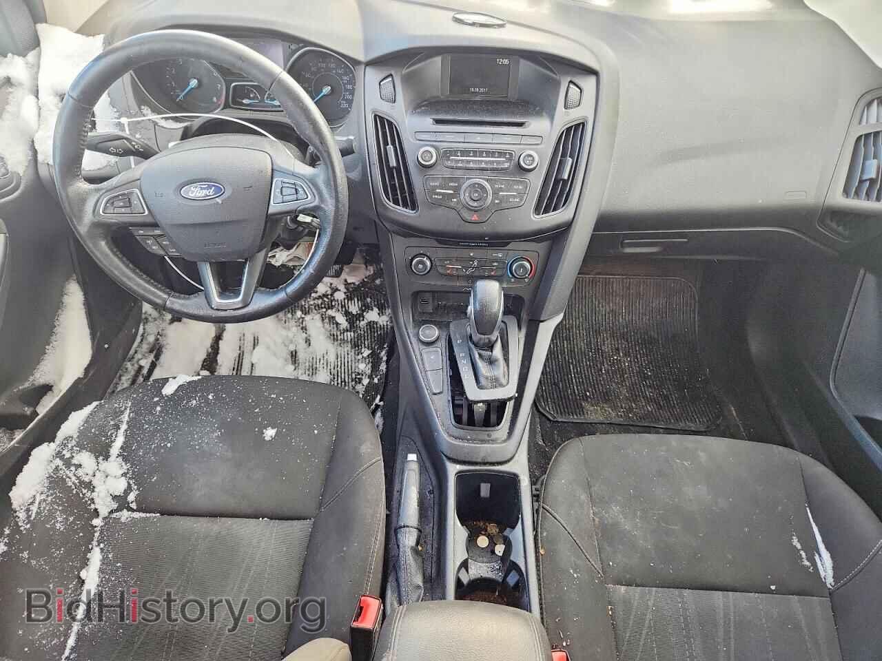 2017 FORD FOCUS - VIN: 1FADP3F25HL329963 - Photo 8