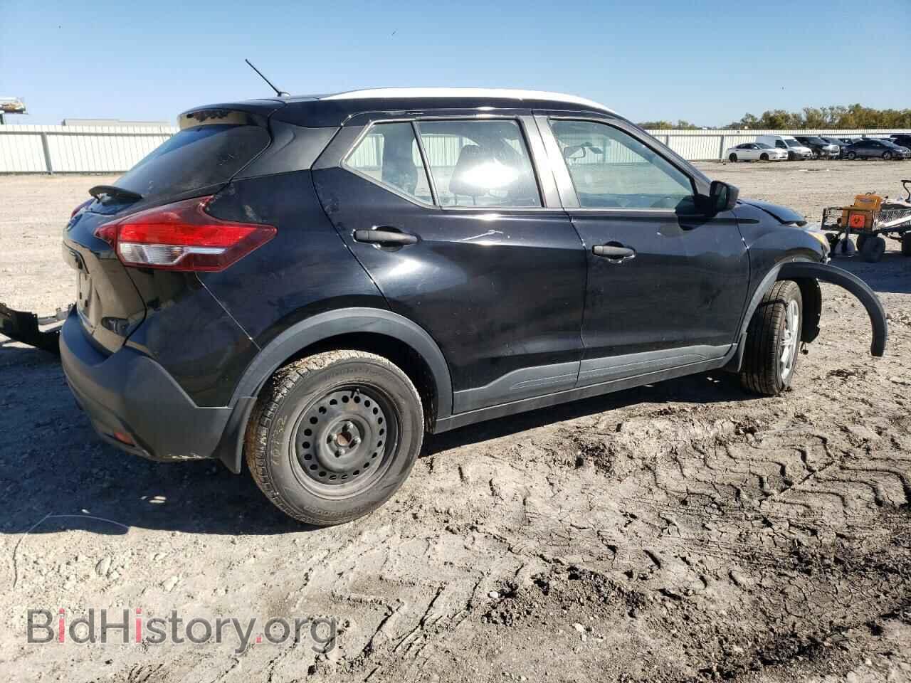 2019 NISSAN KICKS - VIN: 3N1CP5CU3KL516172 - Фото 3