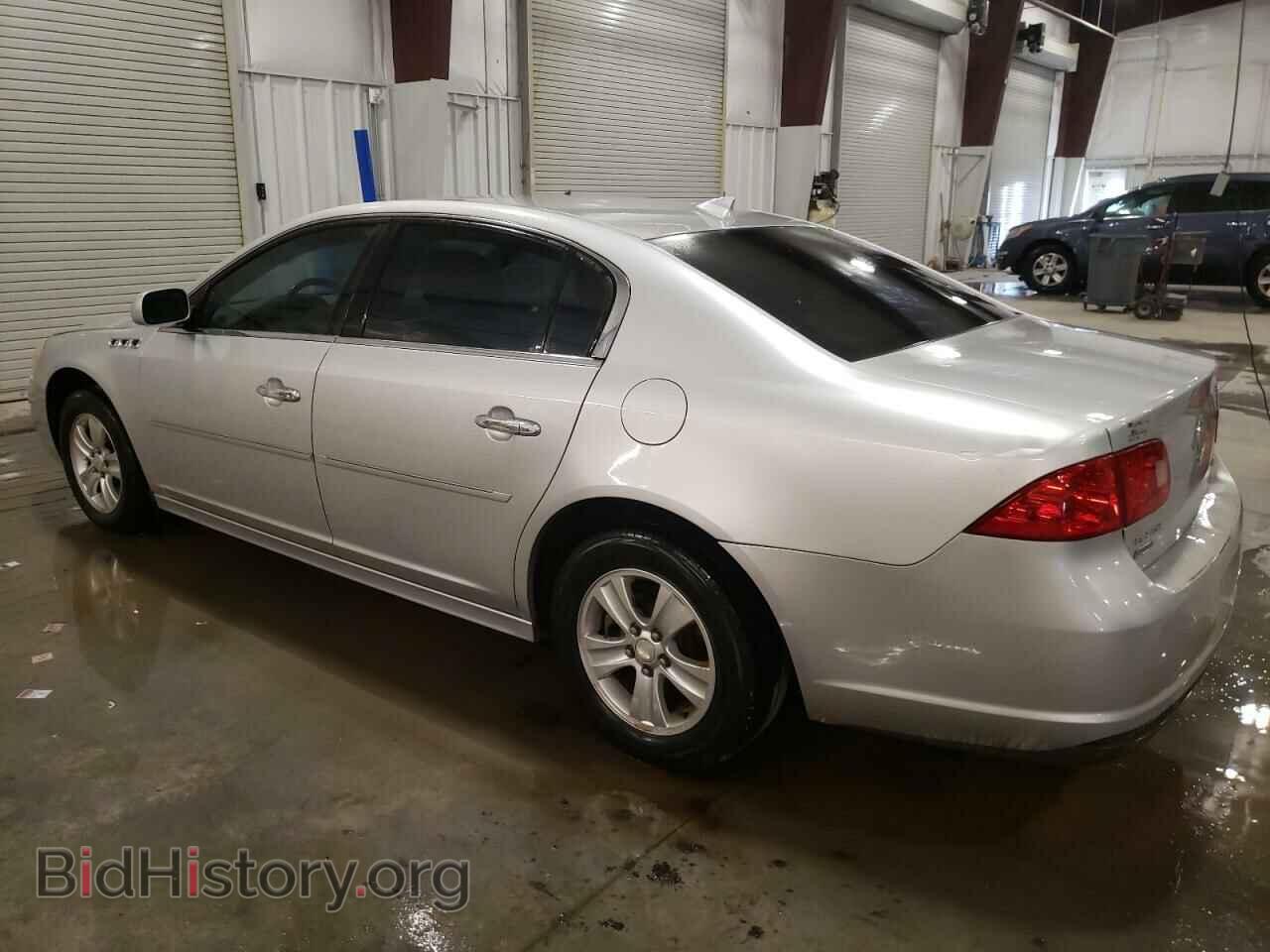 2011 BUICK LUCERNE - VIN: 1G4HC5EM2BU104919 - Фото 2