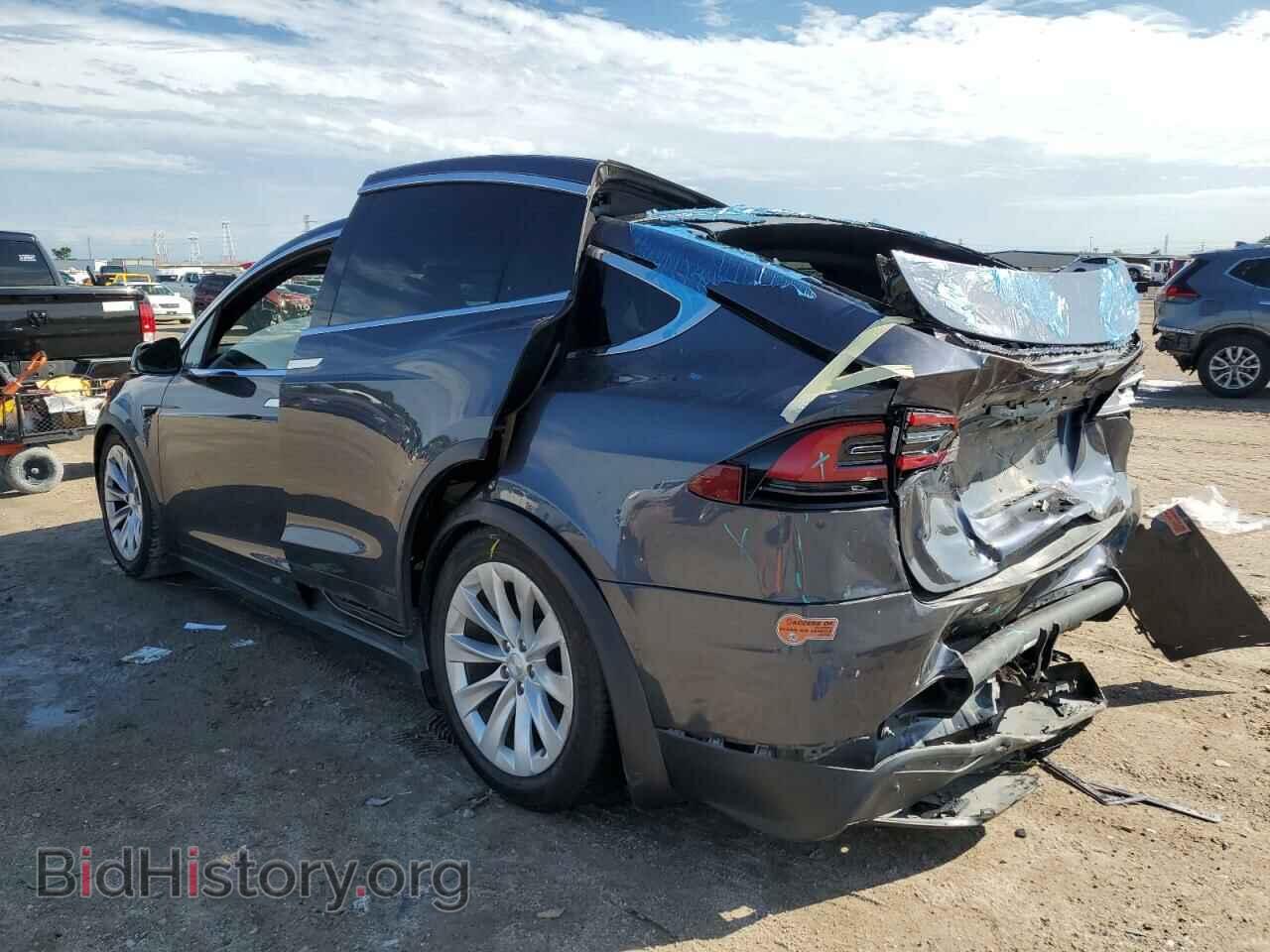 2020 TESLA MODEL X - VIN: 5YJXCDE23LF238941 - Photo 2