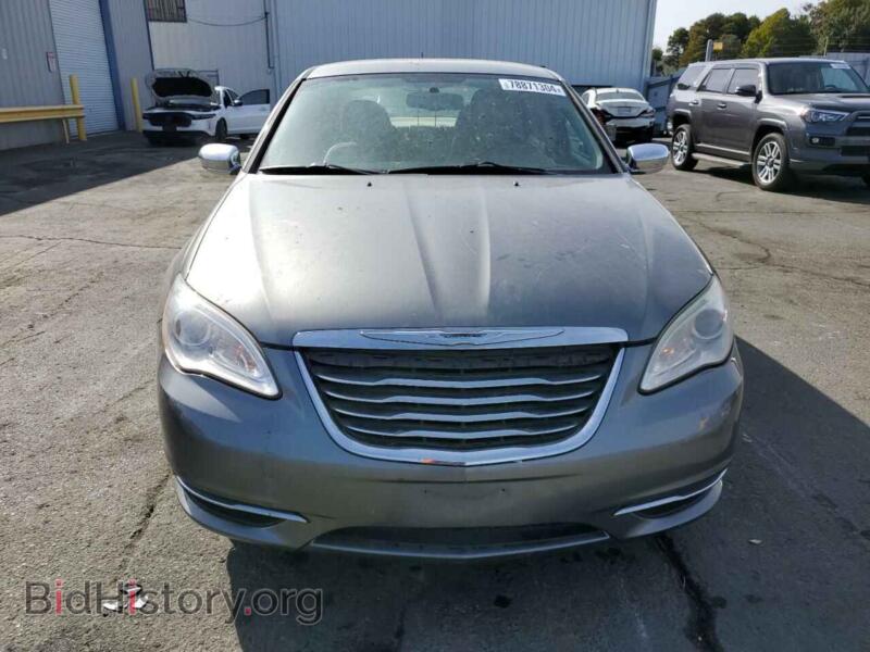 2011 Chrysler 200 (VIN 1C3BC2FB2BN596985) — фото 5 из 12