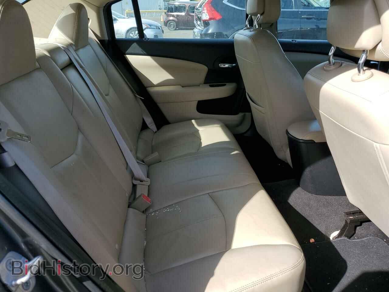 2011 CHRYSLER 200 - VIN: 1C3BC2FB2BN596985 - Фото 10