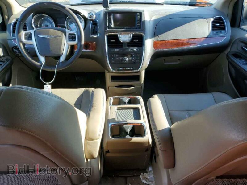 2016 Chrysler MINIVAN (VIN 2C4RC1BG3GR141224) — фото 8 из 14