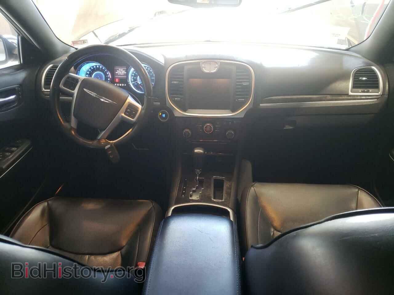 2011 CHRYSLER 300 - VIN: 2C3CA6CT2BH522375 - Photo 8