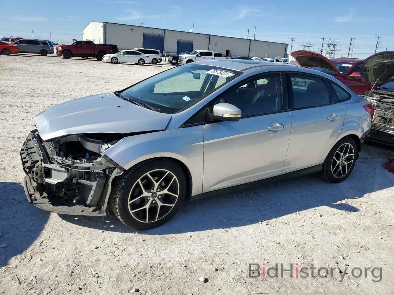 Photo 1FADP3H22HL276636 - FORD FOCUS 2017