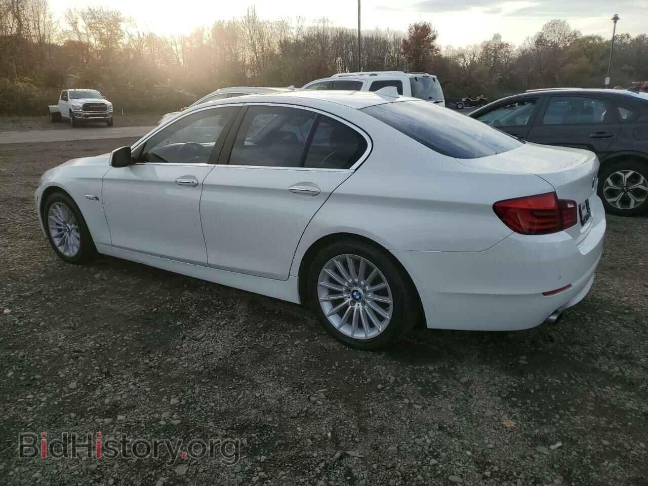 2013 BMW 5 SERIES - VIN: WBAFR7C53DC822499 - Фото 2