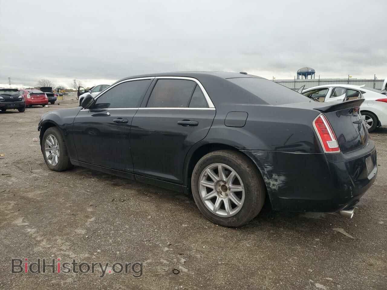 2011 CHRYSLER 300 - VIN: 2C3CA6CT5BH514447 - Фото 2