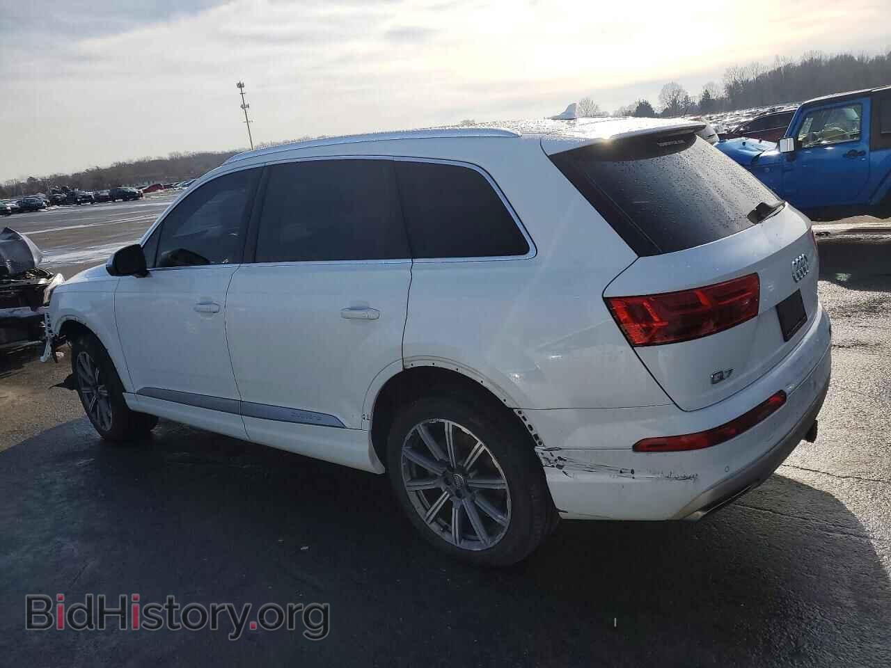2017 AUDI Q7 - VIN: WA1LAAF7XHD032103 - Photo 2