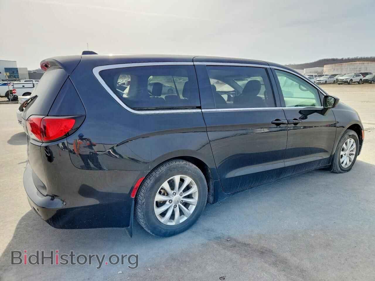 2017 CHRYSLER PACIFICA - VIN: 2C4RC1DG5HR551246 - Фото 3
