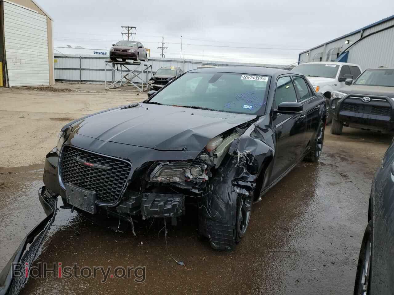Фотография 2C3CCABG6PH556294 - CHRYSLER 300 2023