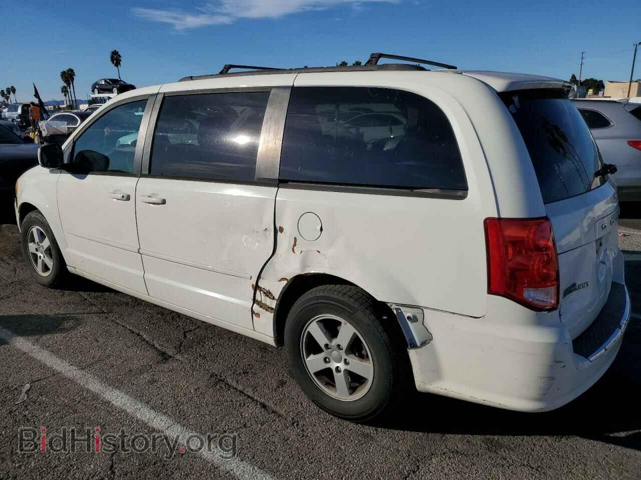2012 DODGE CARAVAN - VIN: 2C4RDGCG3CR211751 - Фото 2