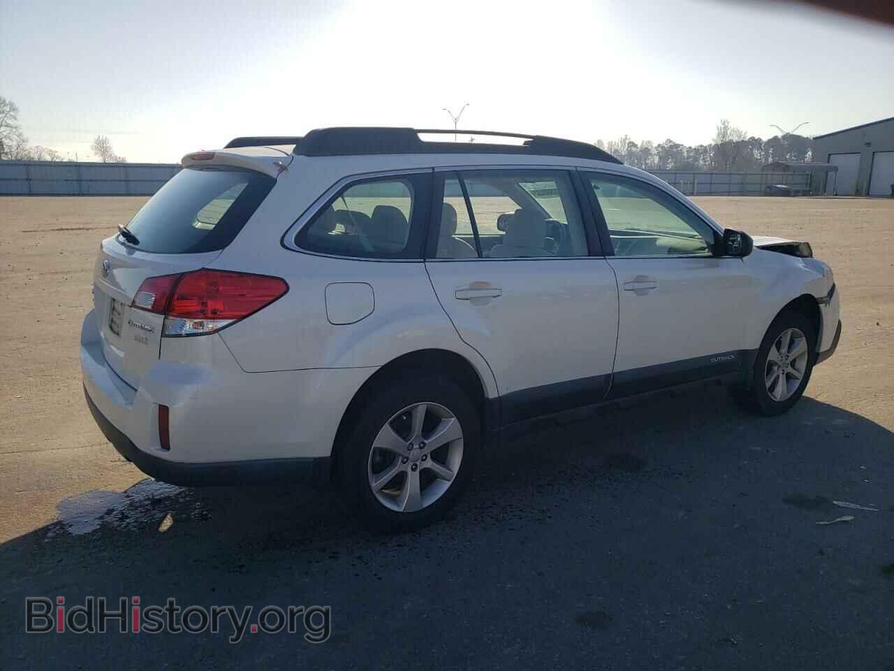 2014 SUBARU OUTBACK - VIN: 4S4BRBAC3E3212928 - Фото 3