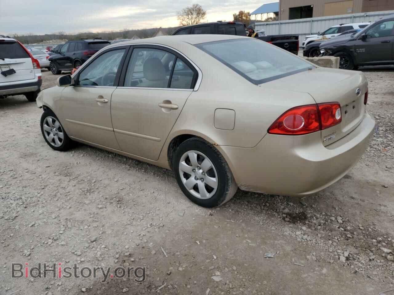 2008 KIA OPTIMA - VIN: KNAGE123985169815 - Фото 2