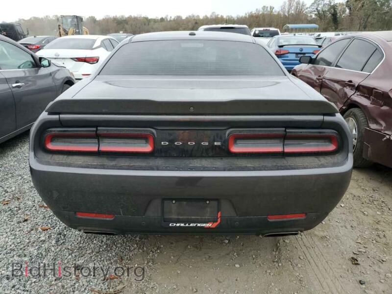 2019 Dodge CHALLENGER (VIN 2C3CDZBT9KH752442) — photo 6 of 13