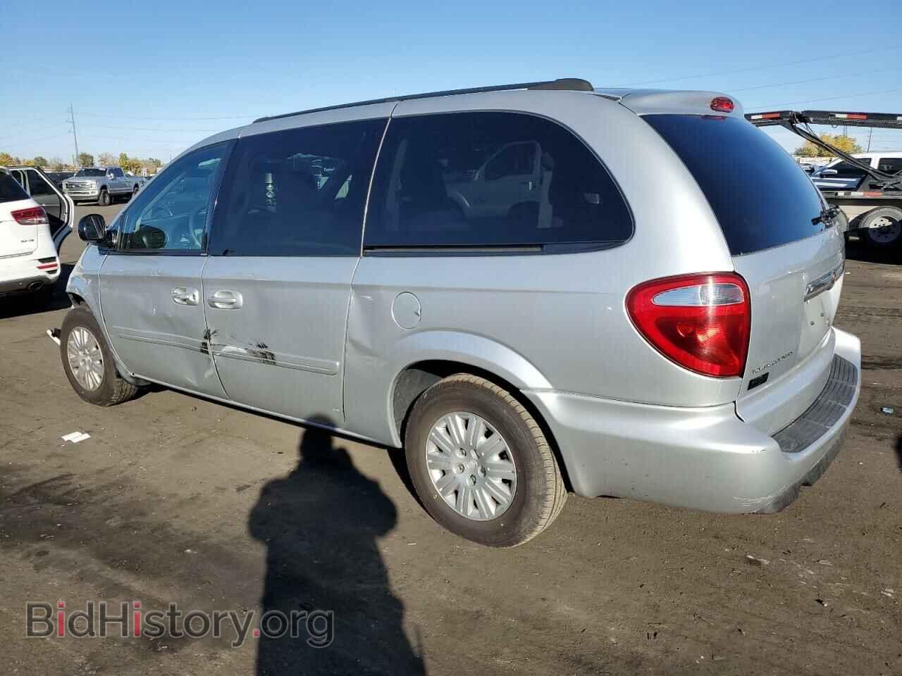 2005 CHRYSLER MINIVAN - VIN: 2C4GP44R15R597358 - Фото 2